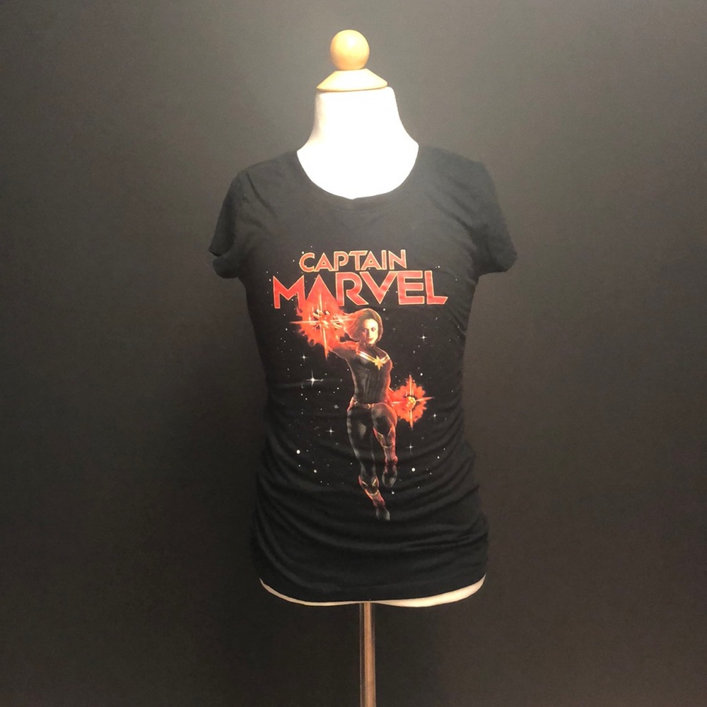 🌷3 for $10 NWOT Captain Marvel T shirt Top